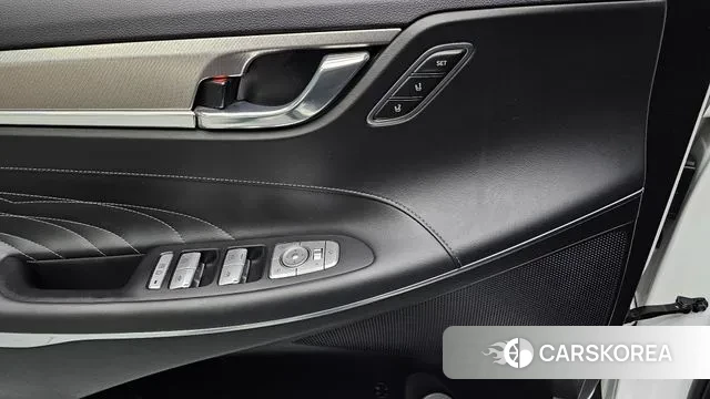 Hyundai The New Grandeur IG Hybrid id 3361358 из Кореи 9