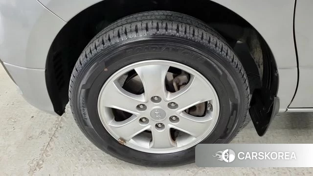 Hyundai The New Grand Starex id 3917138 из Кореи 9