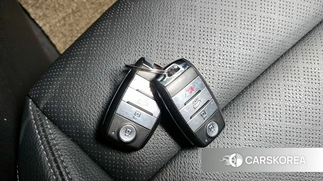 Kia Stonic id 4188679 из Кореи 9