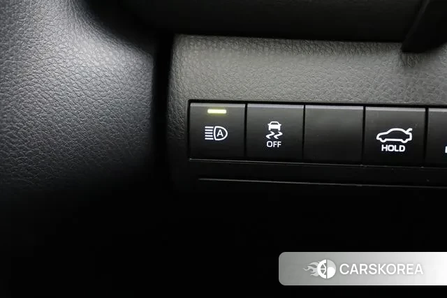 Toyota Camry (XV70) id 3348004 из Кореи 9