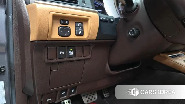 Lexus New ES300h id 4642976 из Кореи 9