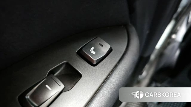 Ssangyong Rexton Sports id 4180379 из Кореи 9