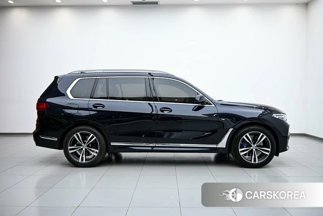 BMW X7 id 4278942 из Китая 9