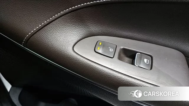 Hyundai Grandeur IG id 3226840 из Кореи 9