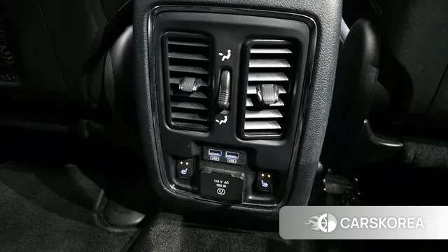 Jeep Grand Cherokee id 3402931 из Кореи 9