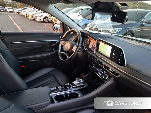 Hyundai Sonata (DN8) id 3315399 из Кореи 9