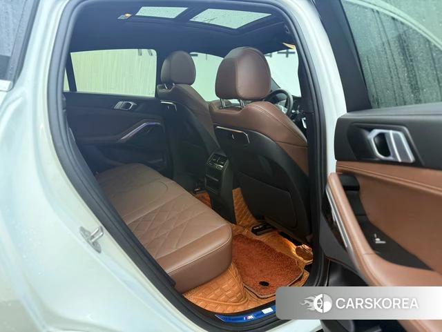 BMW X6 id 4257747 из Китая 9