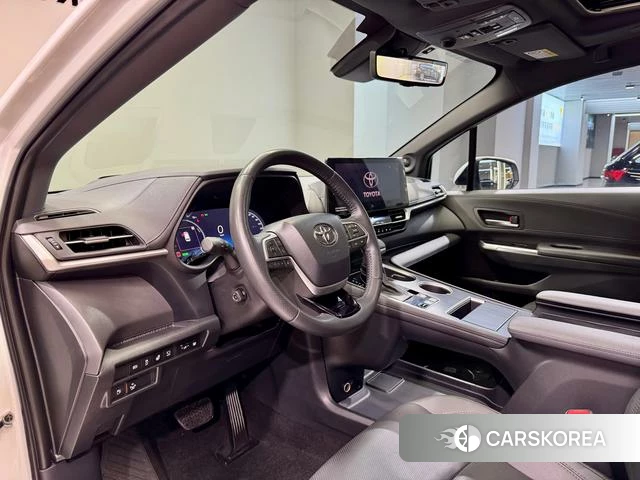 Toyota Saina id 3890614 из Китая 9