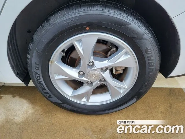 Hyundai Avante (CN7) id 2948615 из Кореи 9