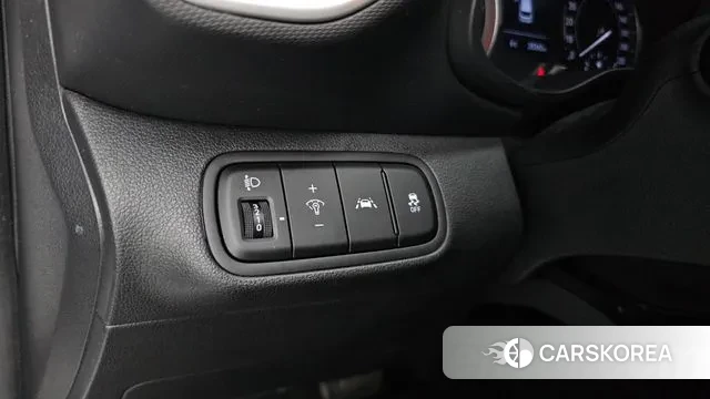 Hyundai Venue id 3432672 из Кореи 9