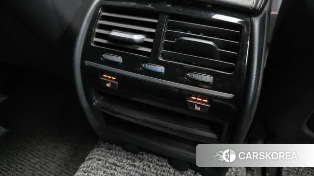 BMW 5 Series (G30) id 4530982 из Кореи 9