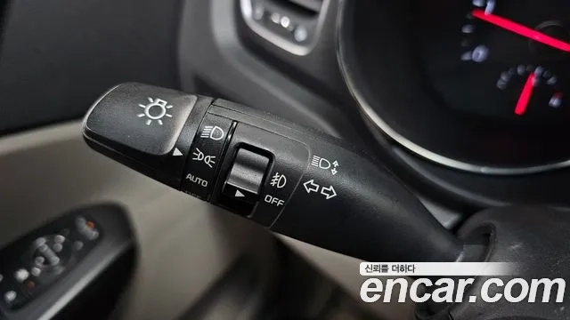 Kia The New Carnival id 2937072 из Кореи 9