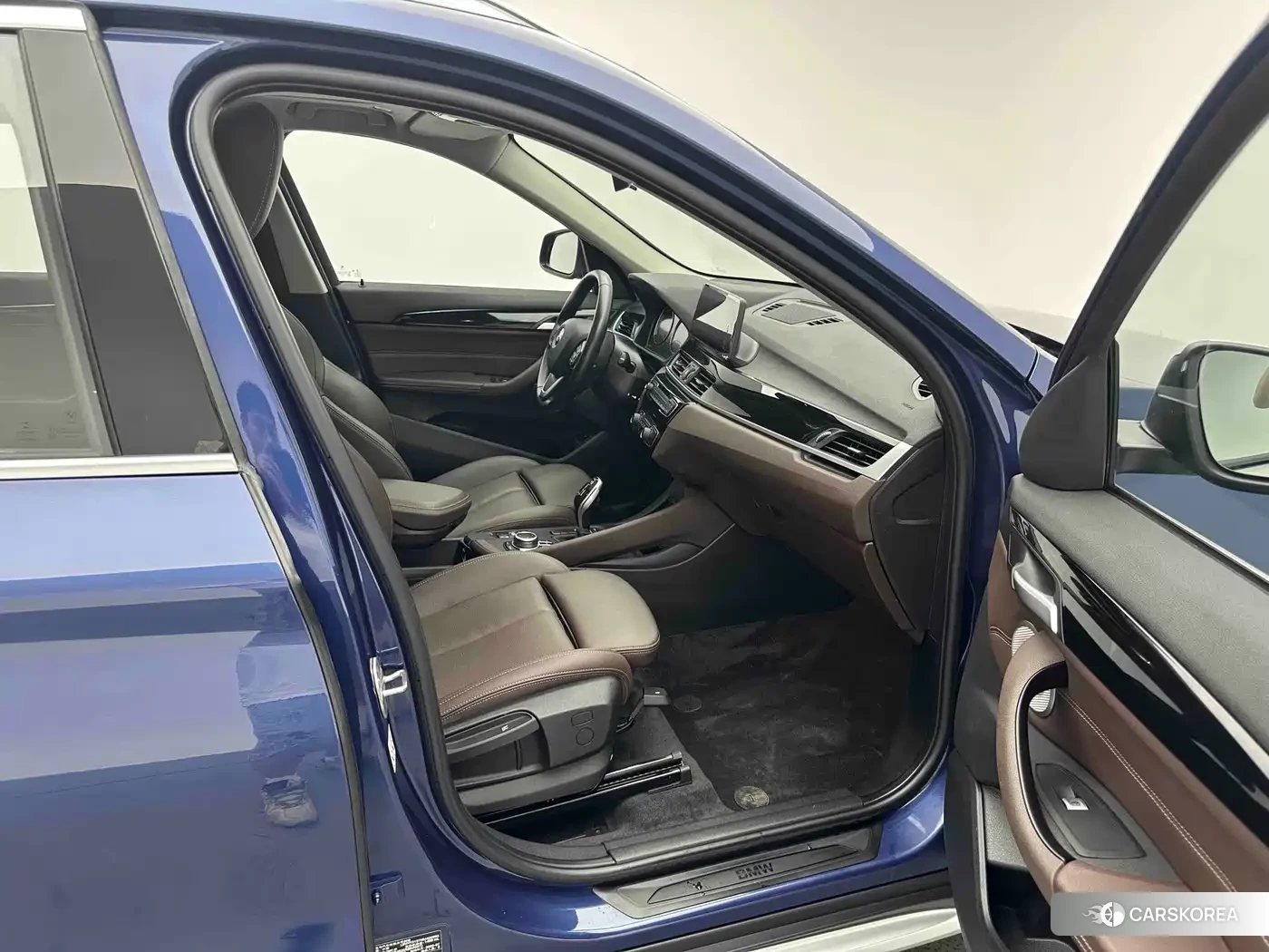 BMW X1 id 4669313 из Китая 9