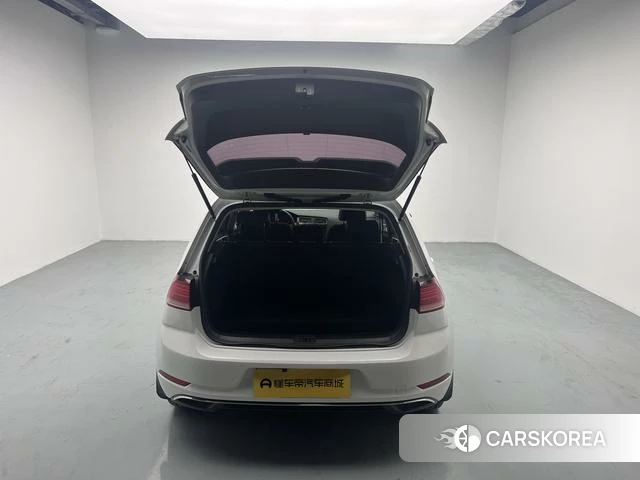 Volkswagen Golf id 4216377 из Китая 9