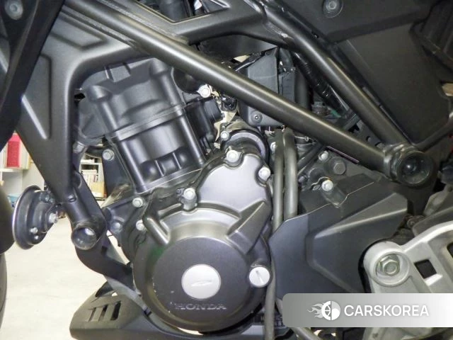 Honda CB250R id 4206131 из Японии 9