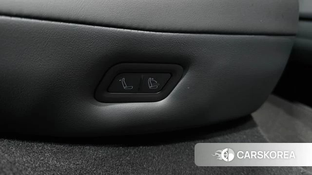 Tesla Model Y id 3909234 из Кореи 9