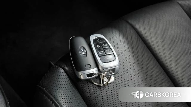 Hyundai Ionic 5 id 4779757 из Кореи 9