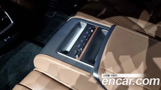 Hyundai Grandeur (GN7) id 2659222 из Кореи 9