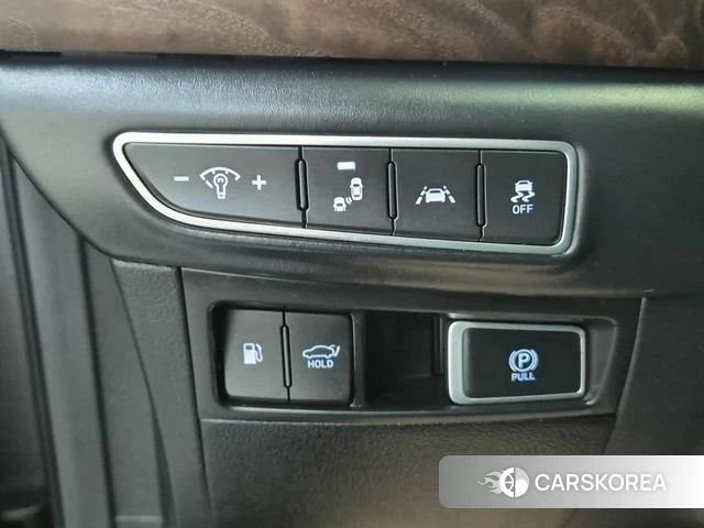 Genesis G90 id 3853182 из Кореи 9