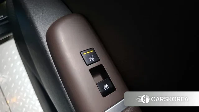 Hyundai Grandeur Hybrid (GN7) id 3571865 из Кореи 9