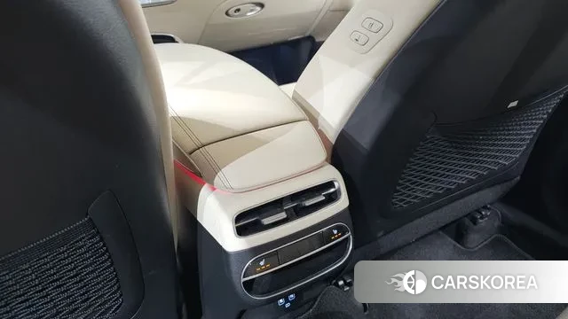 Genesis GV70 id 3017602 из Кореи 9