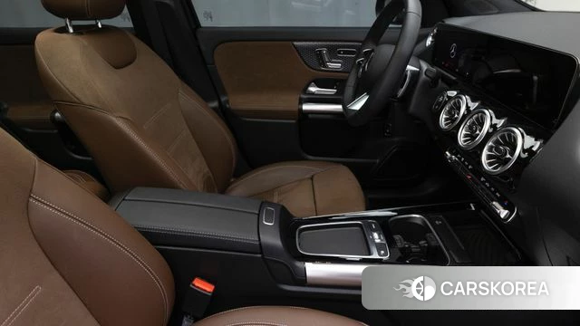 Mercedes-Benz GLA - Class H247 id 3792782 из Кореи 9