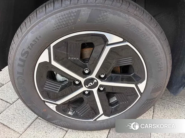 Kia Di Ol Nu Niro id 3231064 из Кореи 9