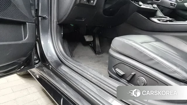 Hyundai Sonata (DN8) id 3043573 из Кореи 9