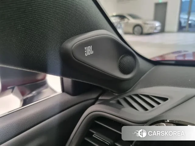 Toyota Crown Crossover id 3538584 из Кореи 9