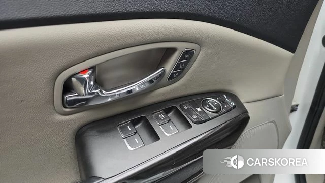 Kia The New Carnival id 4642883 из Кореи 9