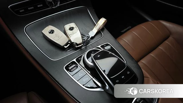 Mercedes-Benz E-Class W213 id 3917193 из Кореи 9