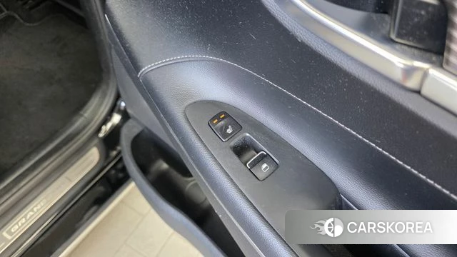 Hyundai Grandeur IG Hybrid id 4447746 из Кореи 9