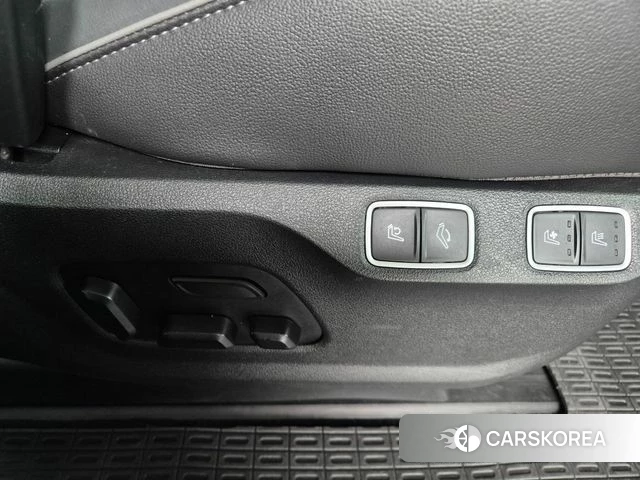 Hyundai Staria id 3838354 из Кореи 9