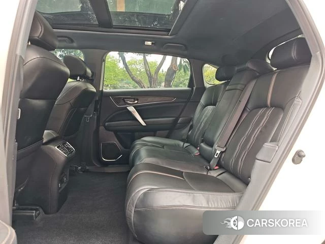 Honda UR-V id 3909076 из Китая 9