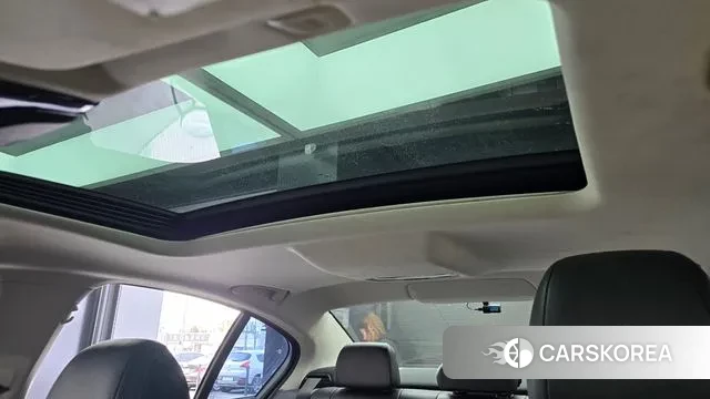 BMW 5 Series (G30) id 3709541 из Кореи 9