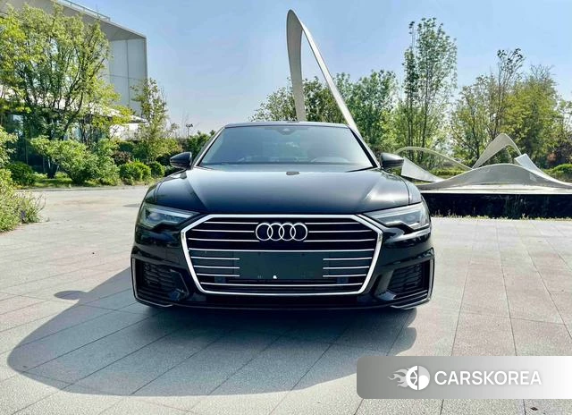 Audi A6L id 4278827 из Китая 9