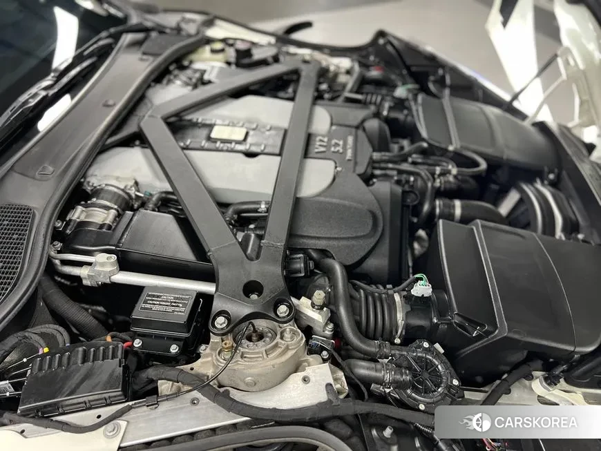 Aston Martin DB11 id 1685586 из Кореи 9