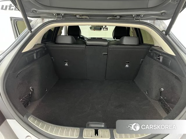 Genesis The New G70 Shooting Brake id 3877697 из Кореи 9