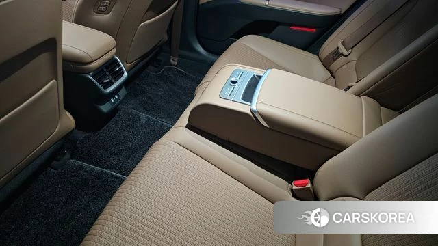 Hyundai Grandeur Hybrid (GN7) id 3870521 из Кореи 9