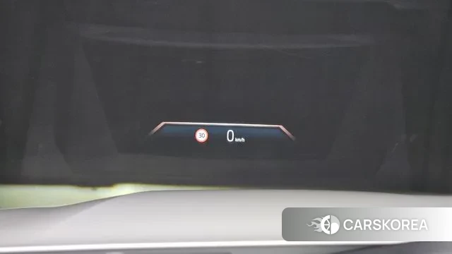 BMW 5 Series (G60) id 3689384 из Кореи 9