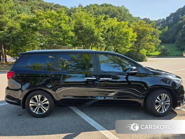 Kia The New Carnival id 4732586 из Кореи 9