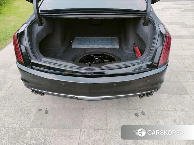 Cadillac CT6 id 3857931 из Китая 9