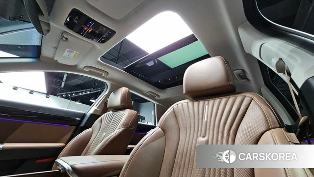 Hyundai Grandeur (GN7) id 4381636 из Кореи 9