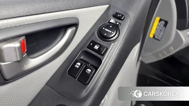 Hyundai The New Grand Starex id 3242910 из Кореи 9