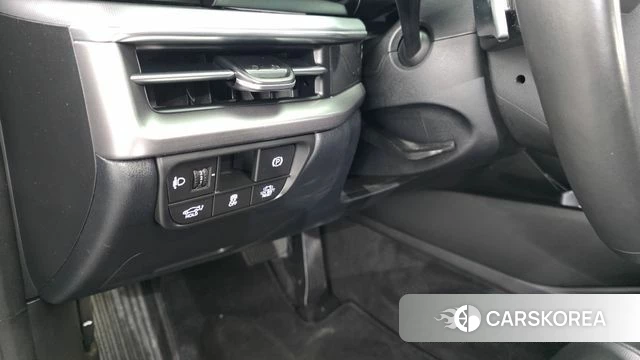 Hyundai Grandeur Hybrid (GN7) id 4408492 из Кореи 9