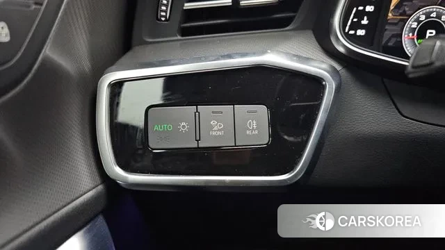 Audi A6 (C8) id 3291323 из Кореи 9