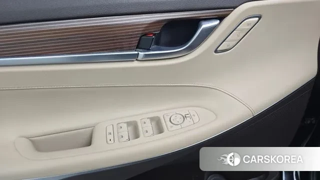 Hyundai Grandeur IG id 2961929 из Кореи 9