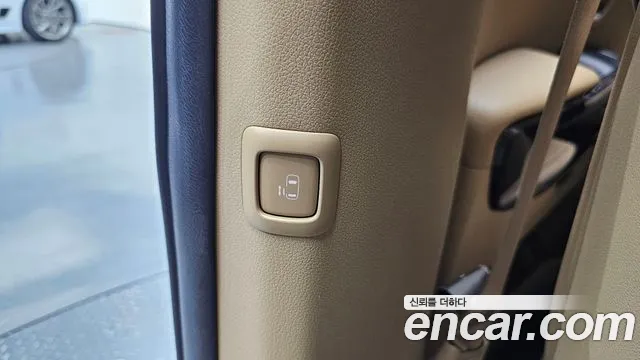 Kia The New Carnival id 2712878 из Кореи 9