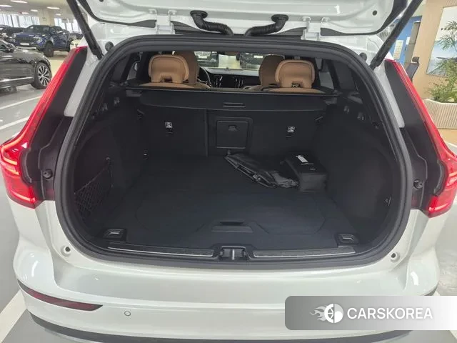 Volvo V60 Cross-Country 2nd Generation id 3223032 из Кореи 9