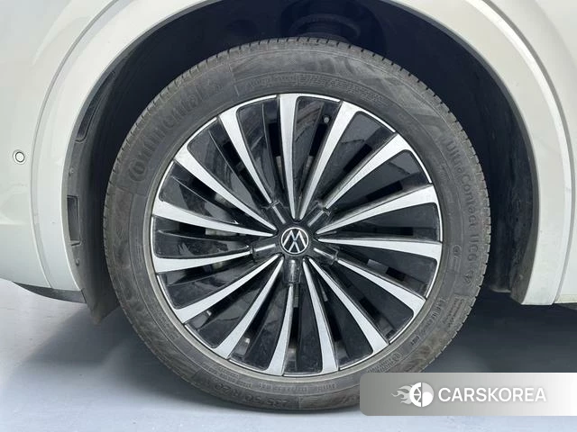 Volkswagen Weiran id 4278519 из Китая 9